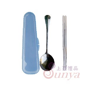A050-2三角塑盒2件素厚圓匙16.5