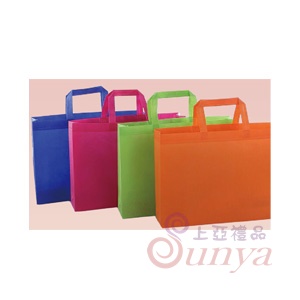 F075A不織布購物袋(有底有側)-橫款