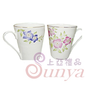 KT-4584骨瓷浮雕彩花大V杯組