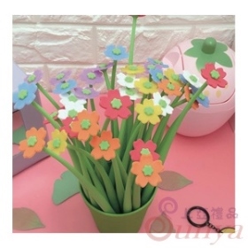 8X-024B矽膠小花中性筆(售完為止)