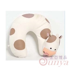立體牛造型頸枕
