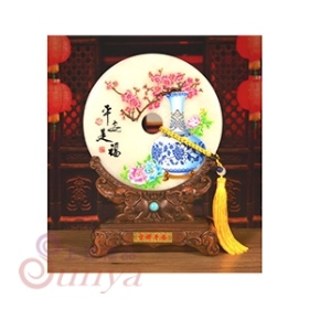 尺寸：34*18*48cm(含玻璃框)