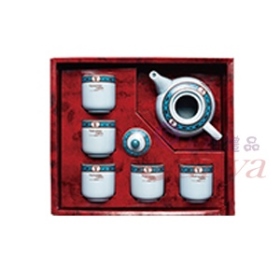 勝利茶具組