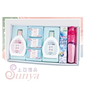 洗髮乳500ml、沐浴乳500ml、桑拿巾、香皂75g*3、獅王牙膏200g